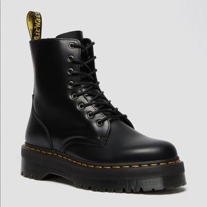 Dr. Marten Jadon Leather Platform Boots